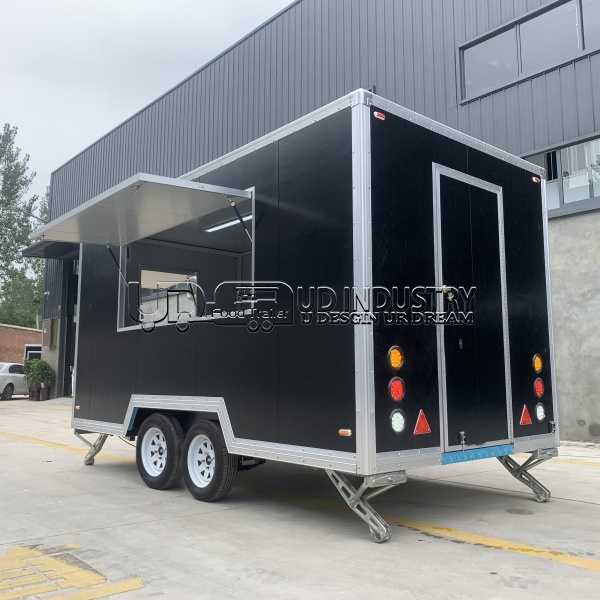 4M BLACK SQUARE FOOD TRAILER