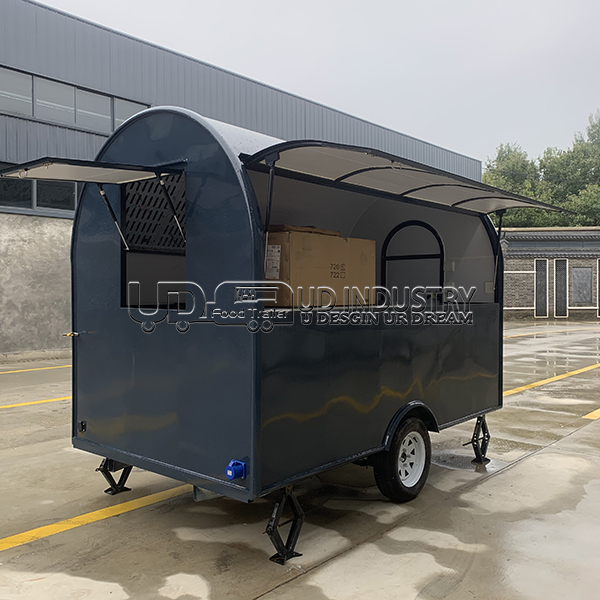BLACK SMALL ROUND FOOD TRAILER