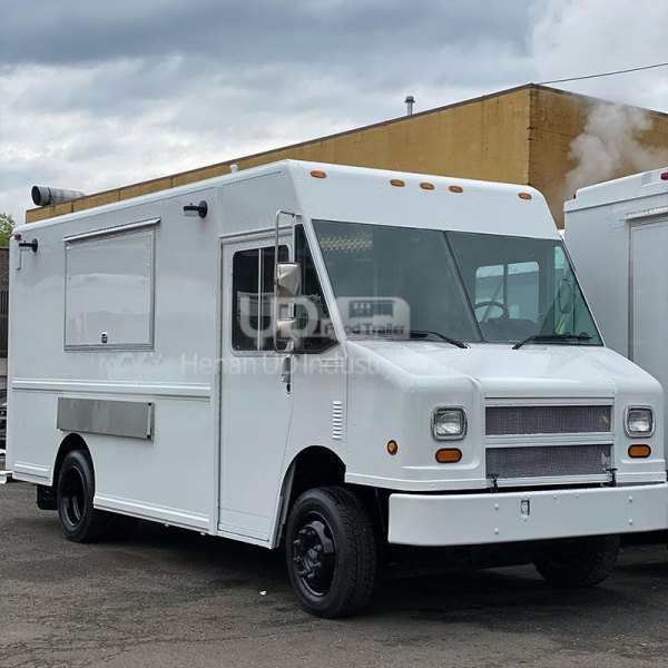 ELECTRIC LARGE FOOD TRUCK