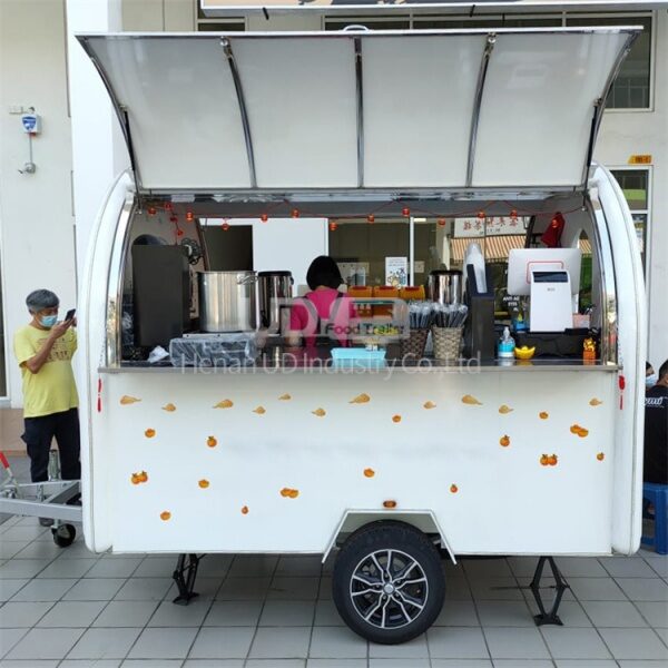 WHOTE SMALL ROUND FOOD TRAILER