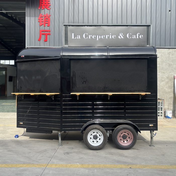 BLACK HORSE FOOD TRAILER FOR CAFE
