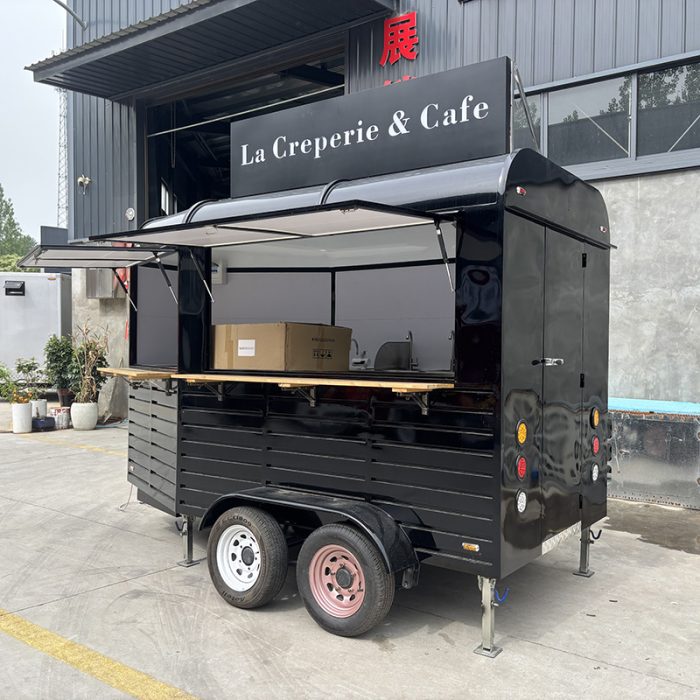 BLACK HORSE FOOD TRAILER FOR CAFE
