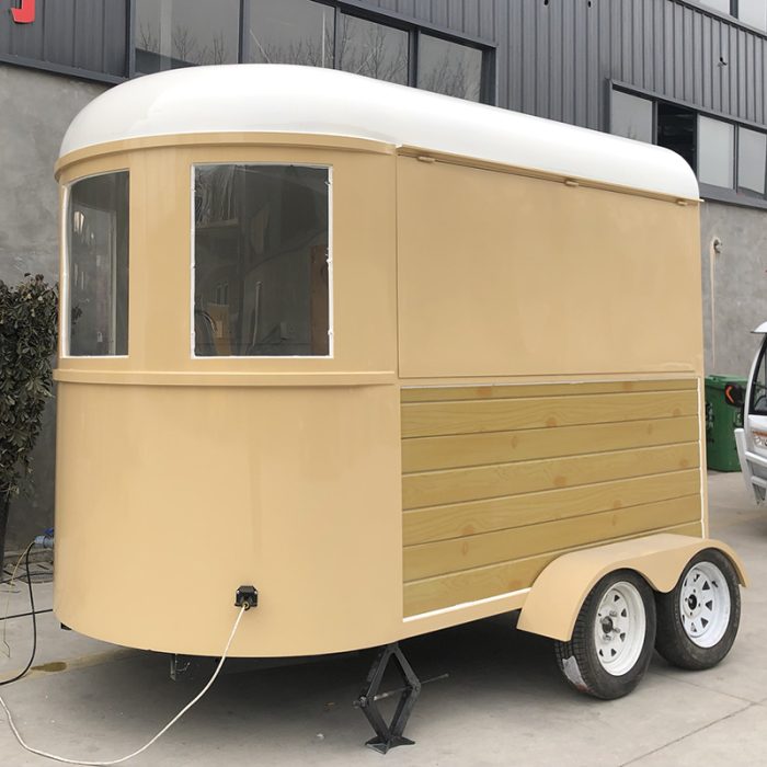 LIGHT YELLOW WOOD STRIPES HORSE FOOD TRAILER