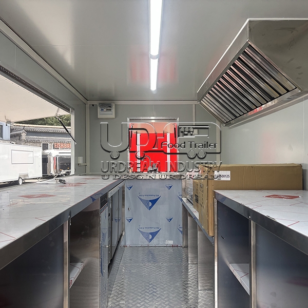 RED AND YELOW SINGLE WINDOW SQUARE FOOD TRAILER