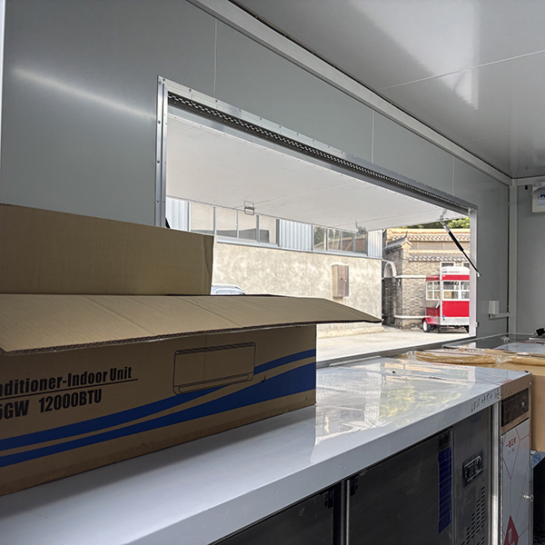 13FT Yellow Full Sticker Square Food Trailer