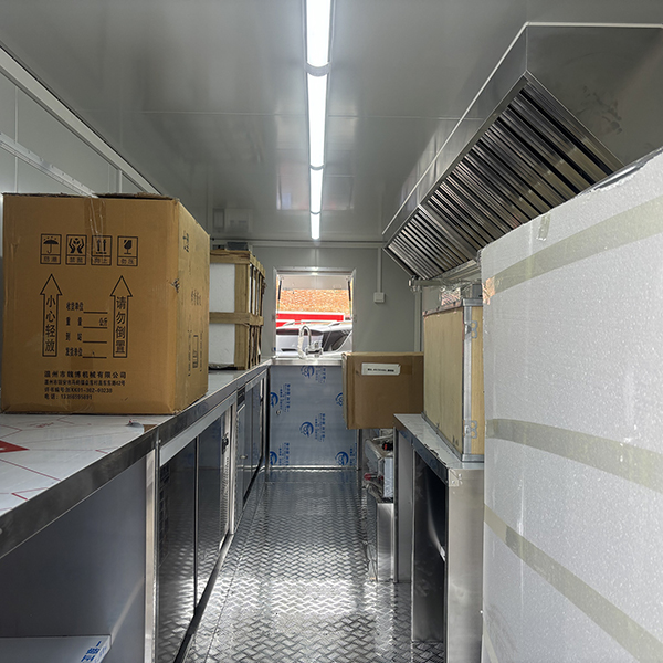 16.5FT STICKER DOUBLE WINDOWS SQUARE FOOD TRAILER